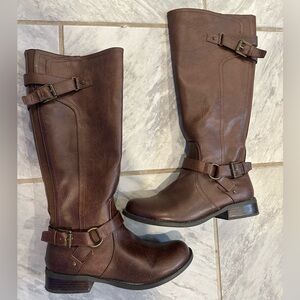 G By Guess Womens Brown Tall Boots Size 8.5M US With Small Tear